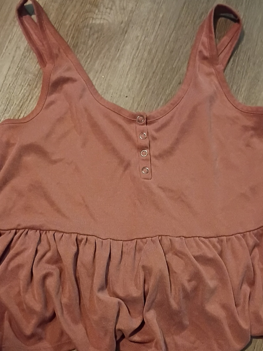 Lucky Brand Sleeveless Snap-Front Tank in Dusty Clay